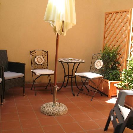 Bed&Bed Tommaso Fazzello Only Rooms Taormina Exterior photo