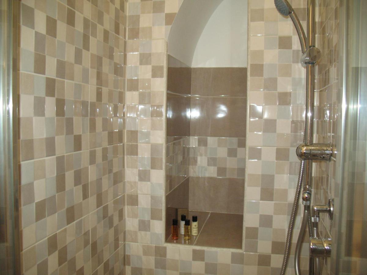 Bed&Bed Tommaso Fazzello Only Rooms Taormina Exterior photo