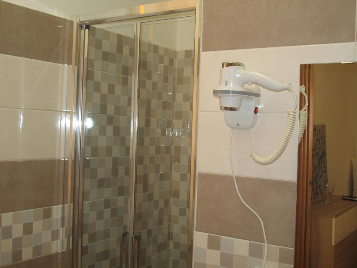 Bed&Bed Tommaso Fazzello Only Rooms Taormina Exterior photo
