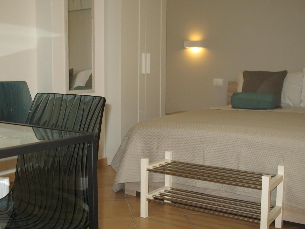 Bed&Bed Tommaso Fazzello Only Rooms Taormina Exterior photo
